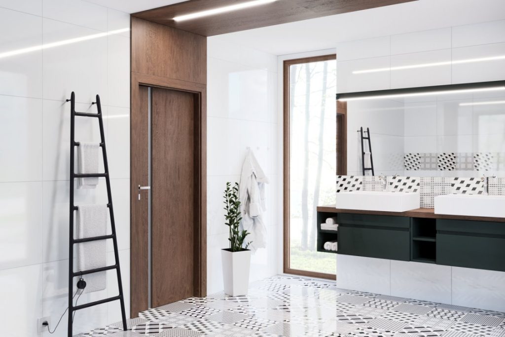 Porta Natura Space G.1 em folheado natural Carvalho castanho, com vidro vertical mate, num ambiente interior